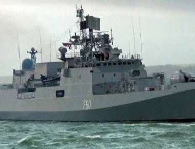 Σούδα: Κατέπλευσαν πολεμικά πλοία της Ινδίας στο λιμάνι - Άγνωστο το πόσο θα μείνουν (φωτό)